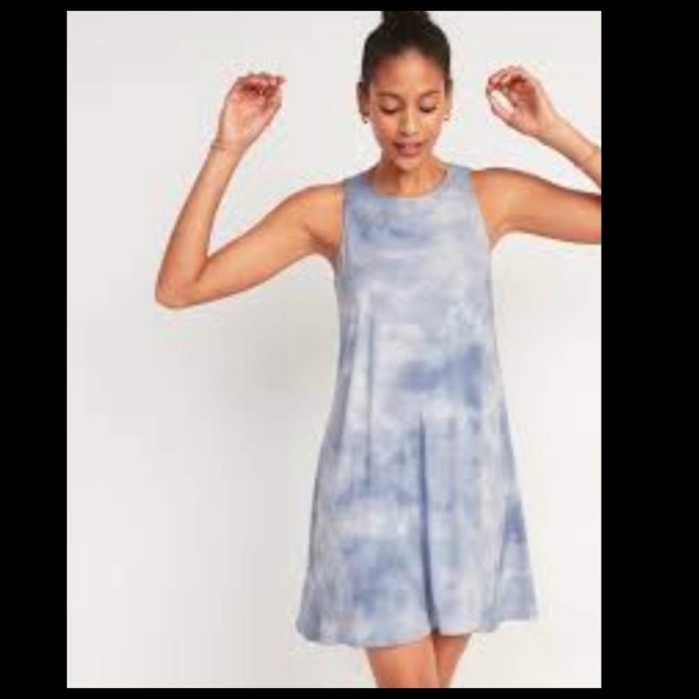 3 Sleeveless Jersey-Knit Swing Dress bundle